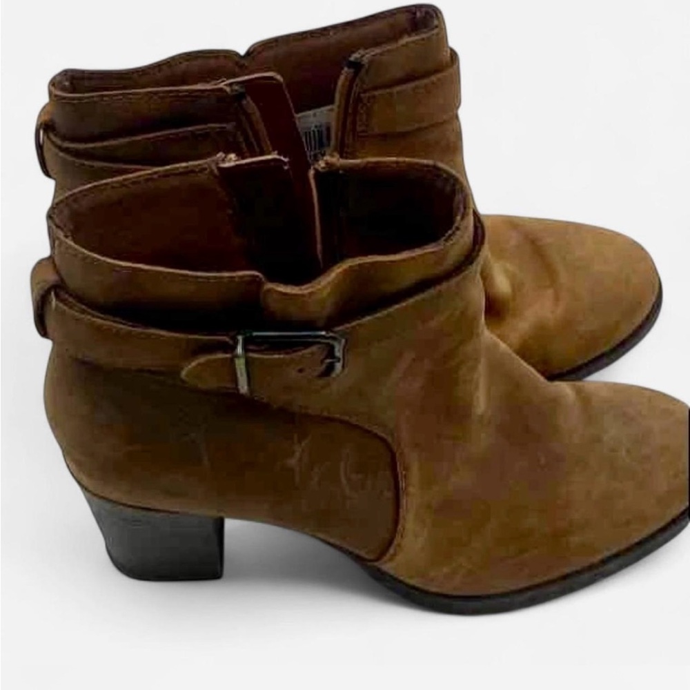 Clarks Tan Ankle Booties